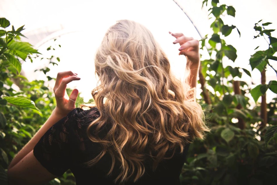 Boost Hair Growth With GLOWWA hair loss supplements